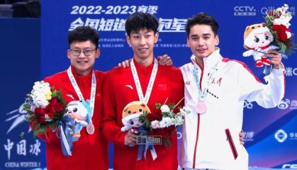 开云登录线上-刘少林、刘少昂兄弟入籍后首秀各获1铜