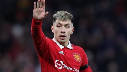 开云娱乐-利马长期伤缺，曼联还剩几个后卫？伤情泛滥怪谁？